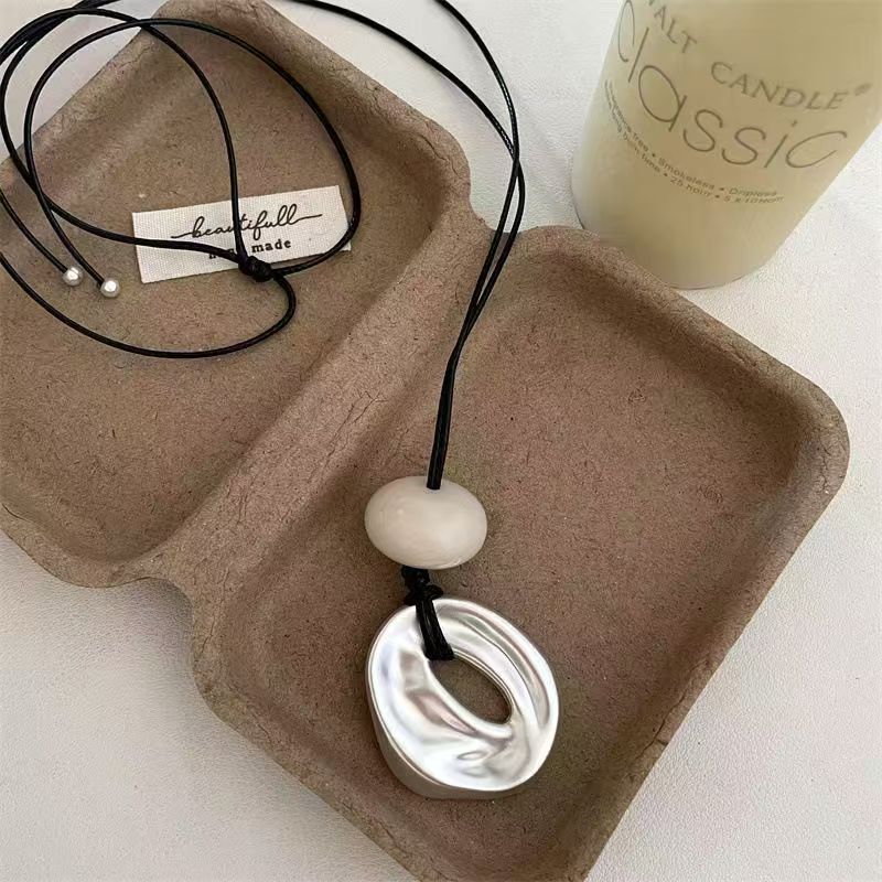 Korean blogger same style sweater chain irregular geometry love pendant necklace pull adjustable accessories
